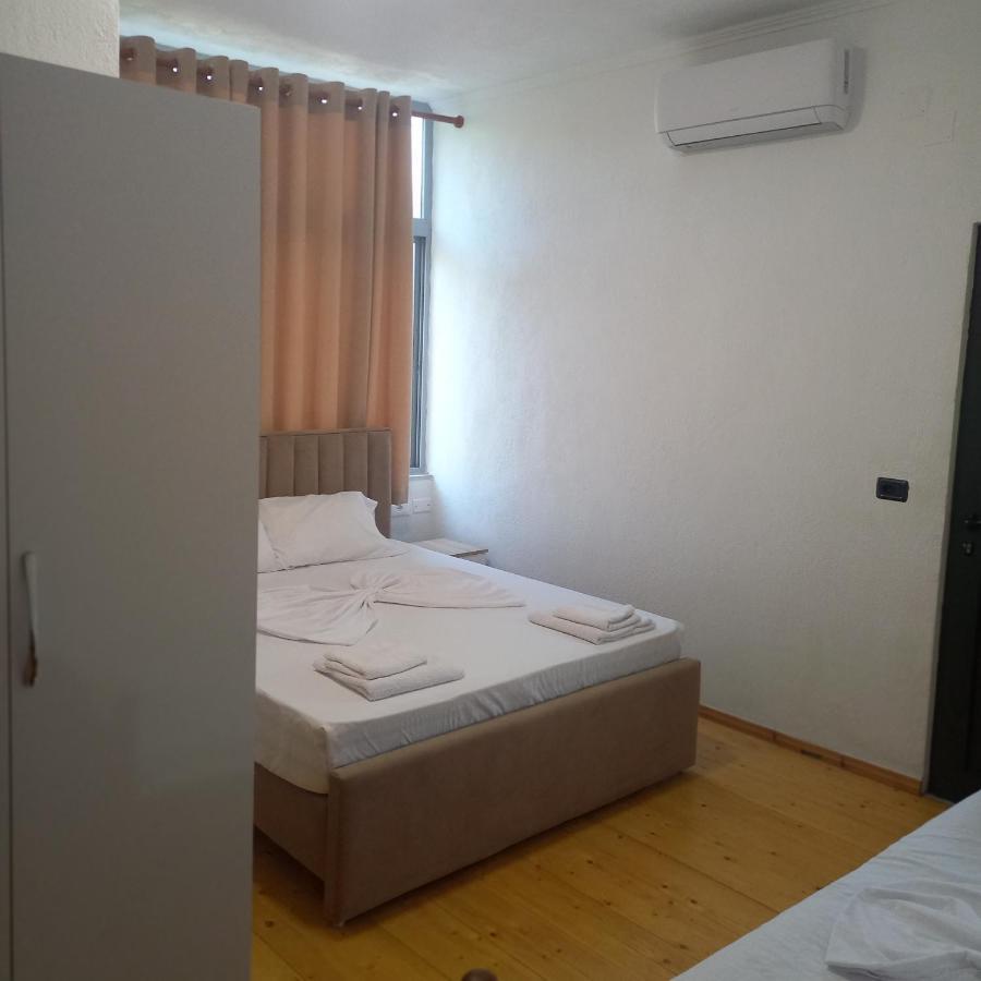 Hotel Eno Permet Ngoại thất bức ảnh