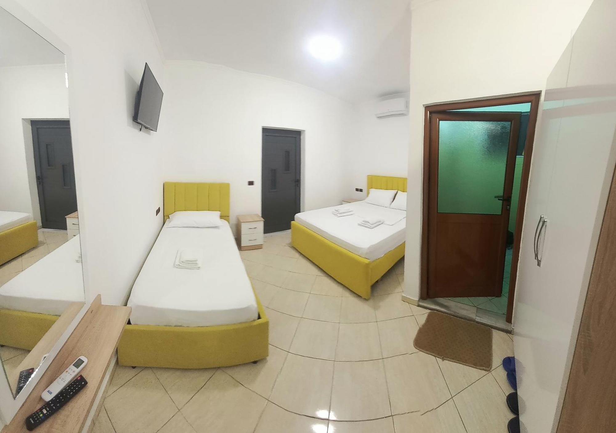 Hotel Eno Permet Ngoại thất bức ảnh