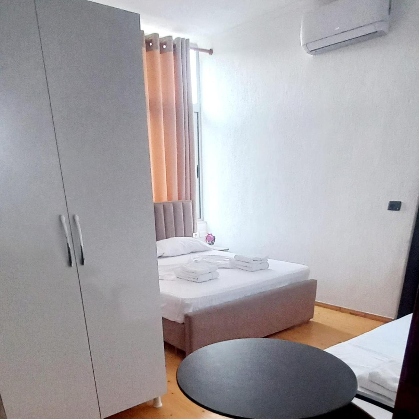 Hotel Eno Permet Phòng bức ảnh